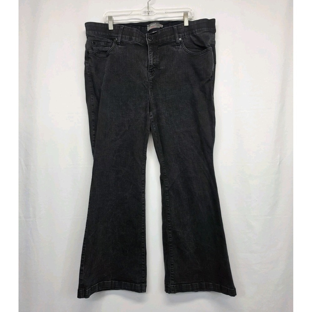 Torrid Women Jeans 22S Black Denim Flared Bombshell Flare Stetch 40x28 Boho 3163